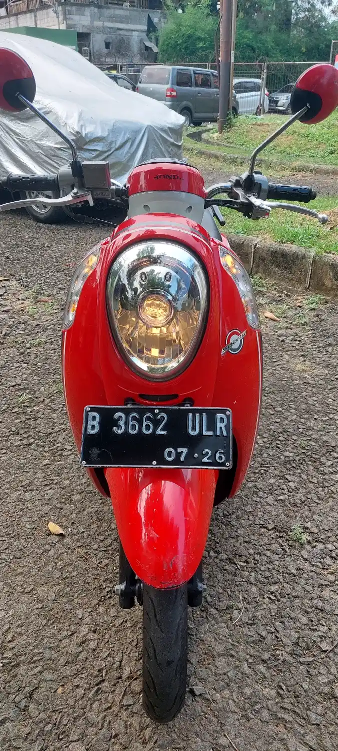 Honda Scoopy 2016