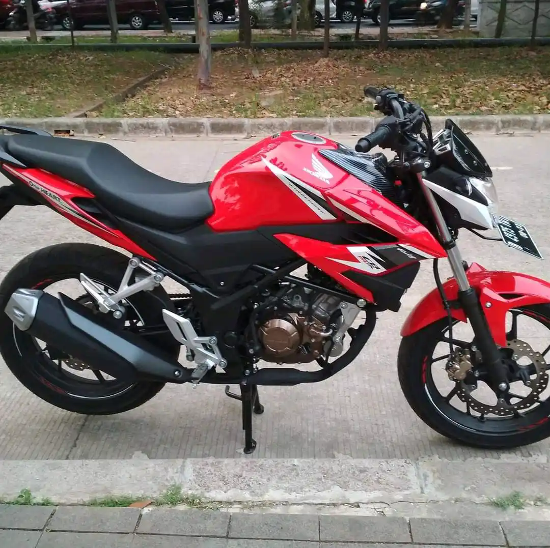 Honda CB 2018
