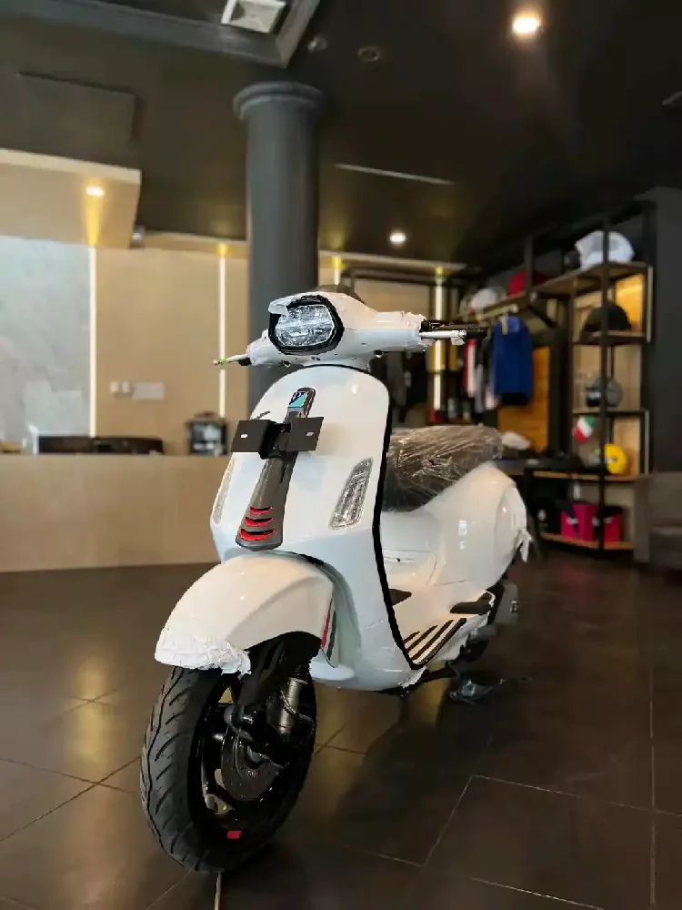 Vespa  2025